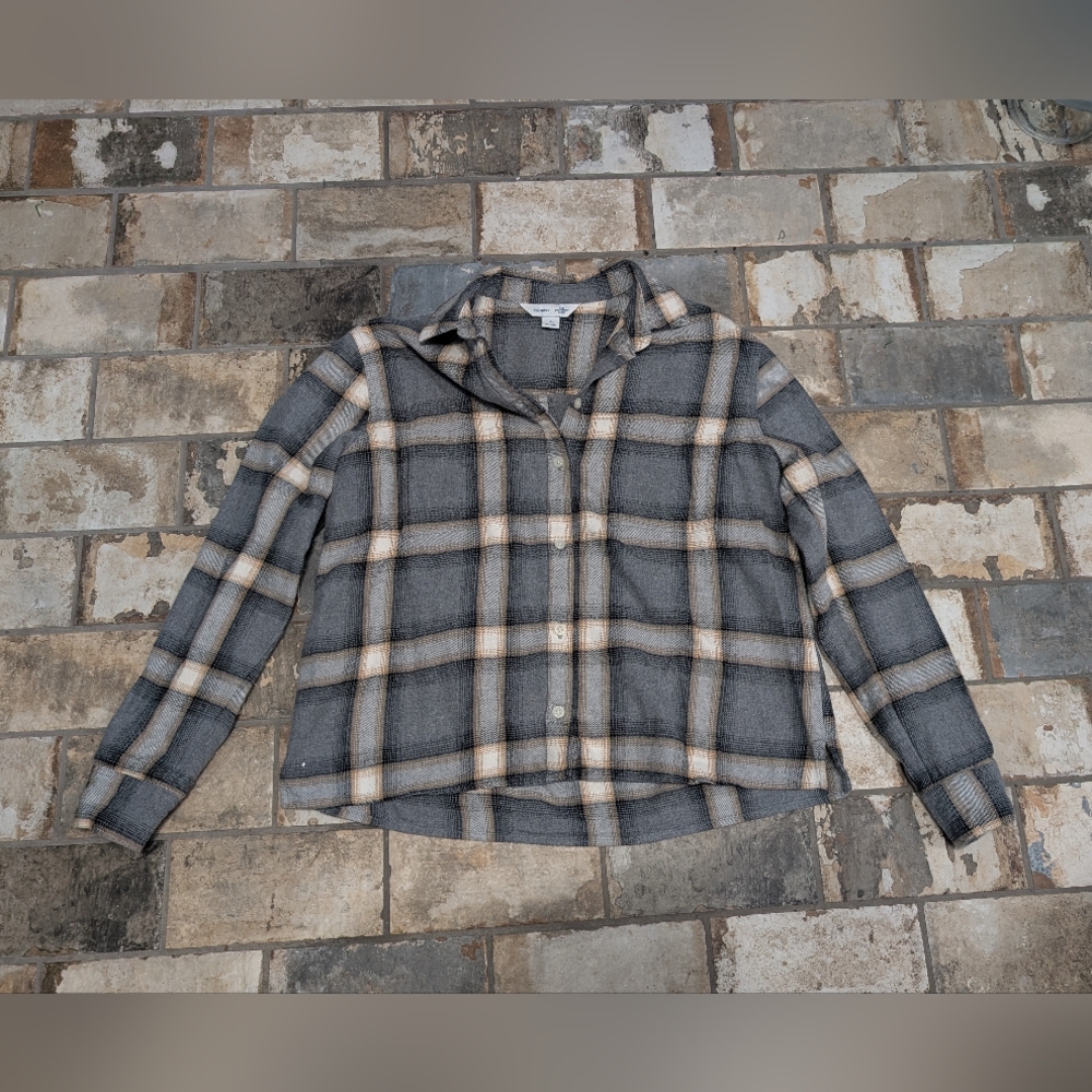 Old Navy Women's Small Tall Boyfriend Gray Plaid Button Down Shirt